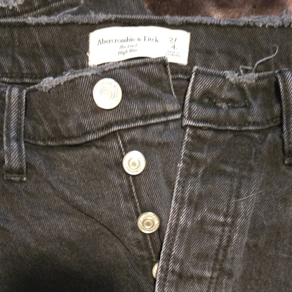 Abercrombie & Fitch "The Dad High Rise" Black Jeans - Picture 2 of 4